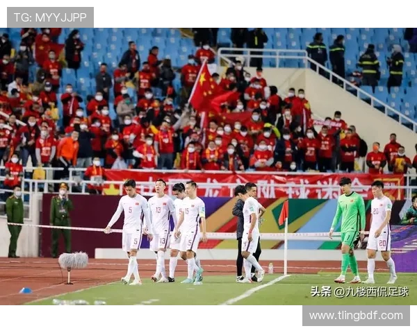 杭州足球队心理素质引发热议球迷对球队表现的期待与质疑交织