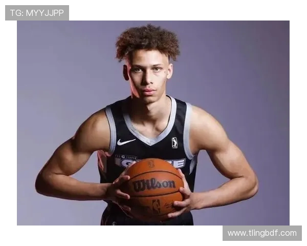 戴森丹尼尔斯崭露头角NBA新秀赛季的精彩表现与未来潜力分析