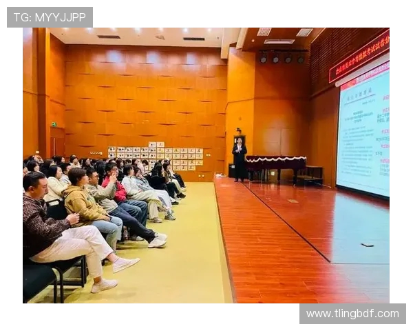 南京与深圳羽毛球队赛后复盘战术分析与对比探讨 南京与深圳羽毛球队赛后复盘战术分析与对比探讨